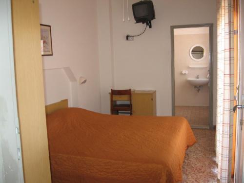 רימיני Hotel Eleonora מראה חיצוני תמונה